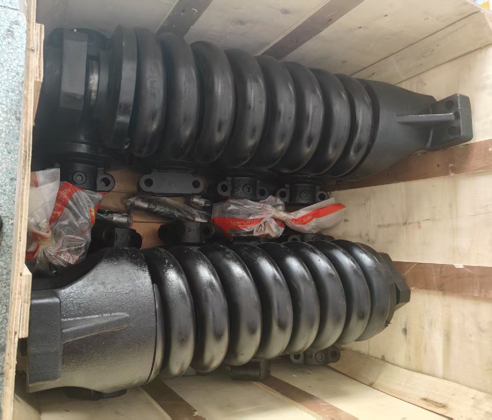 中聯(lián)360C旋挖鉆機(jī)配件一批發(fā)往馬來西亞